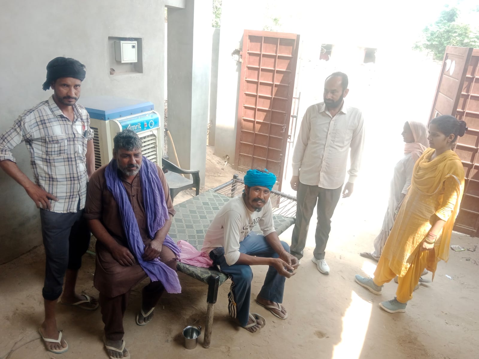 आओ सभी मिलकर नशे का त्याग करें
